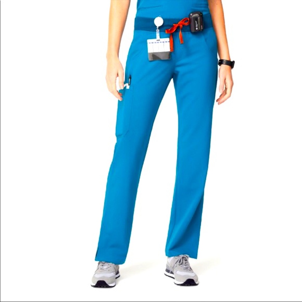 FIGS Alps Blue Scrub Set size SMALL (casma-kade)